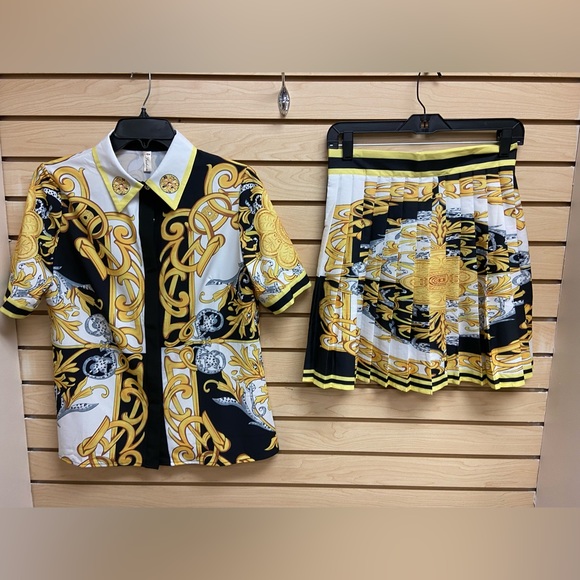 FASHION AMAZING GORGEOUS WOMEN SKIRT OUTFIT SIZE MEDIUM MSRP $175 - Picture 1 of 11